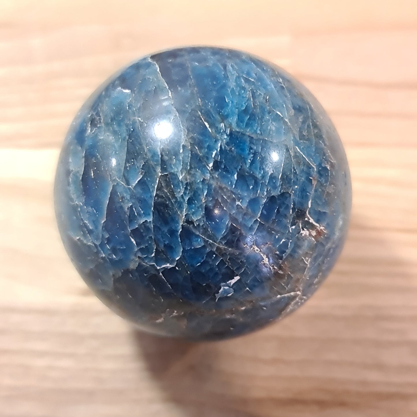 Apatite Sphere (6cm)