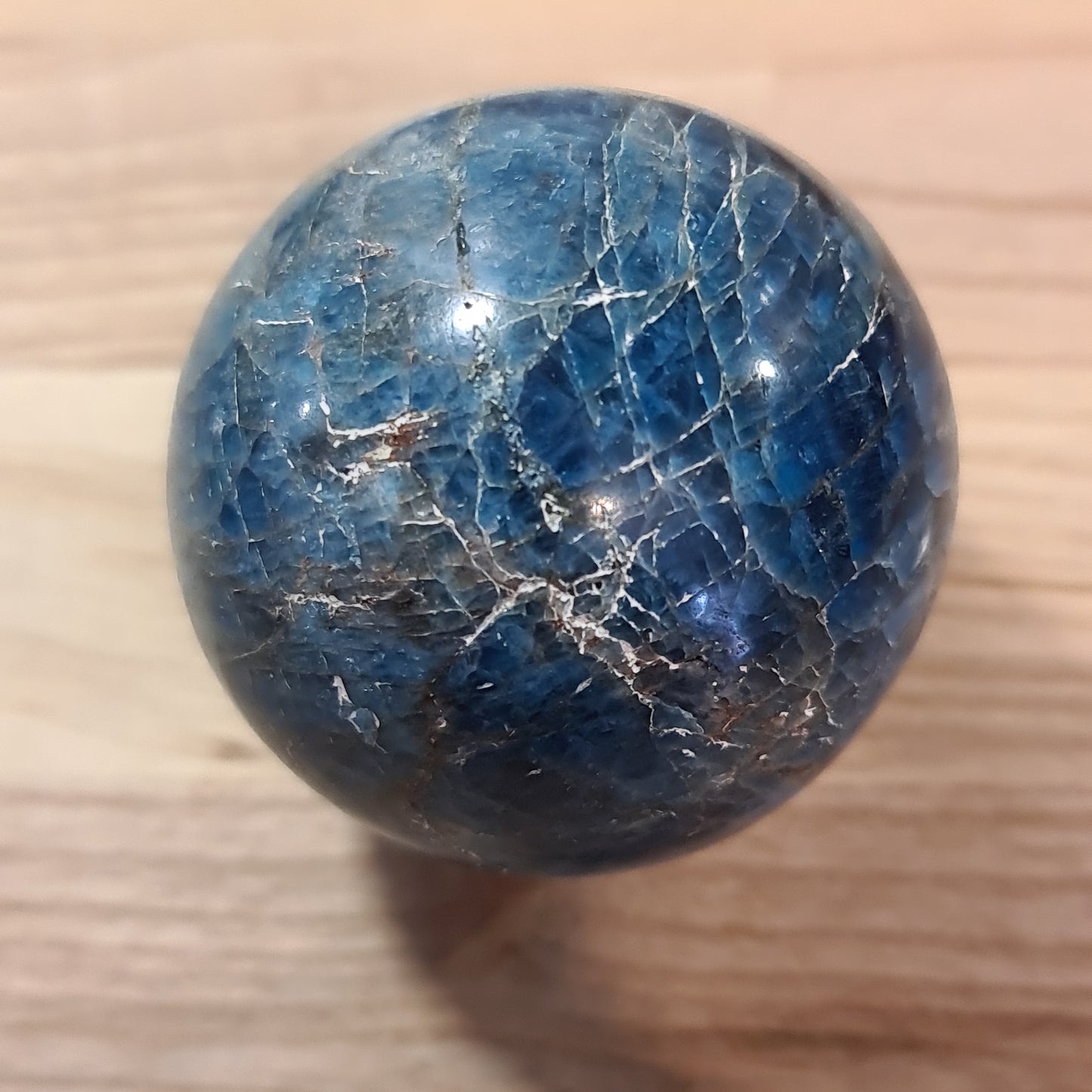 Apatite Sphere (6cm)