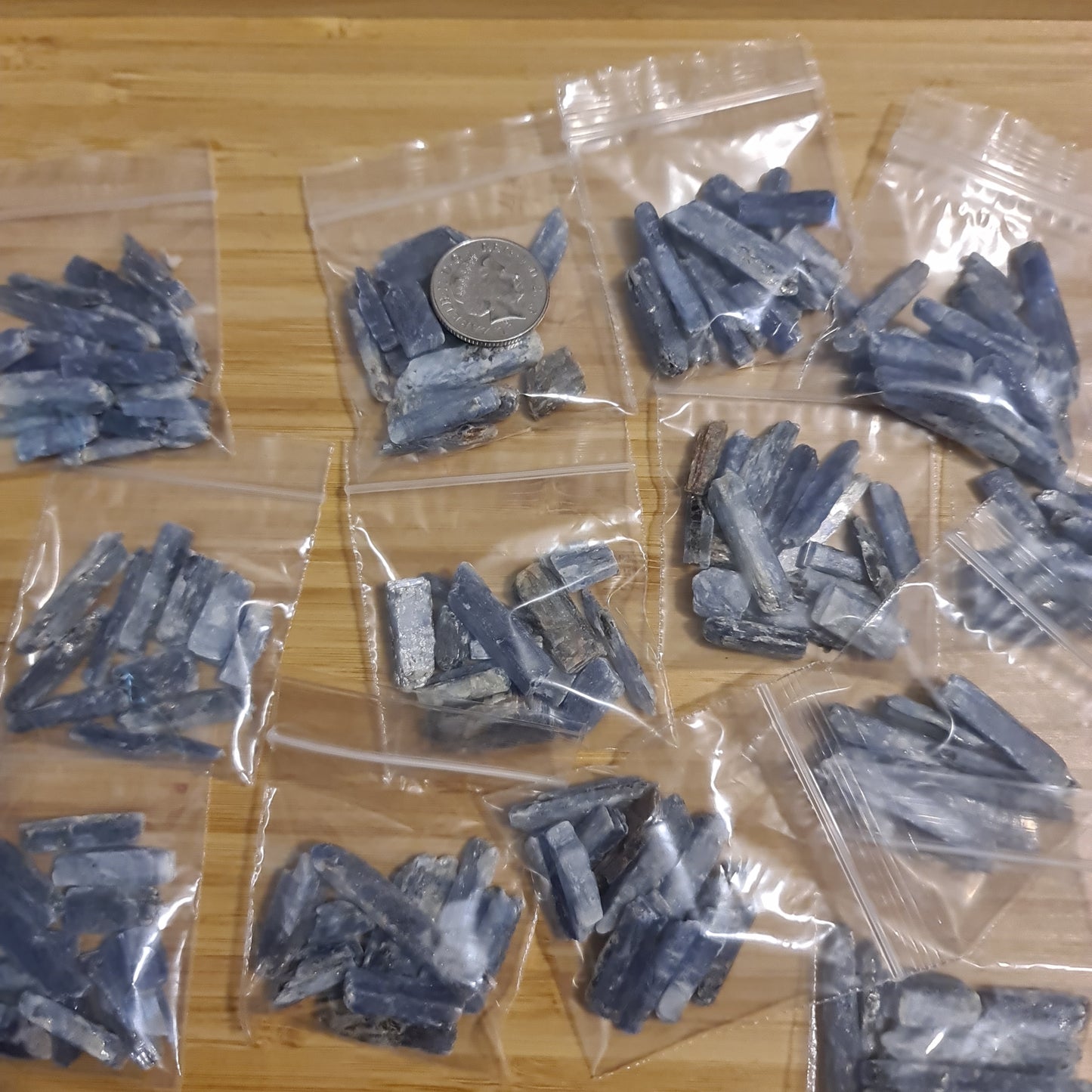 Kyanite Pieces (25g bags)