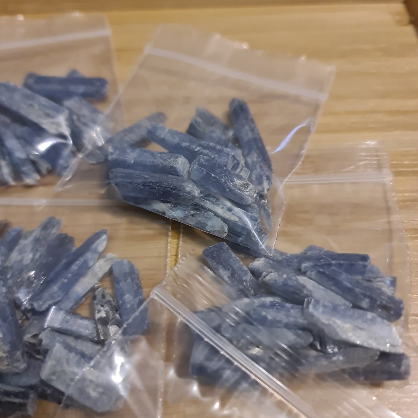 Kyanite Pieces (25g bags)