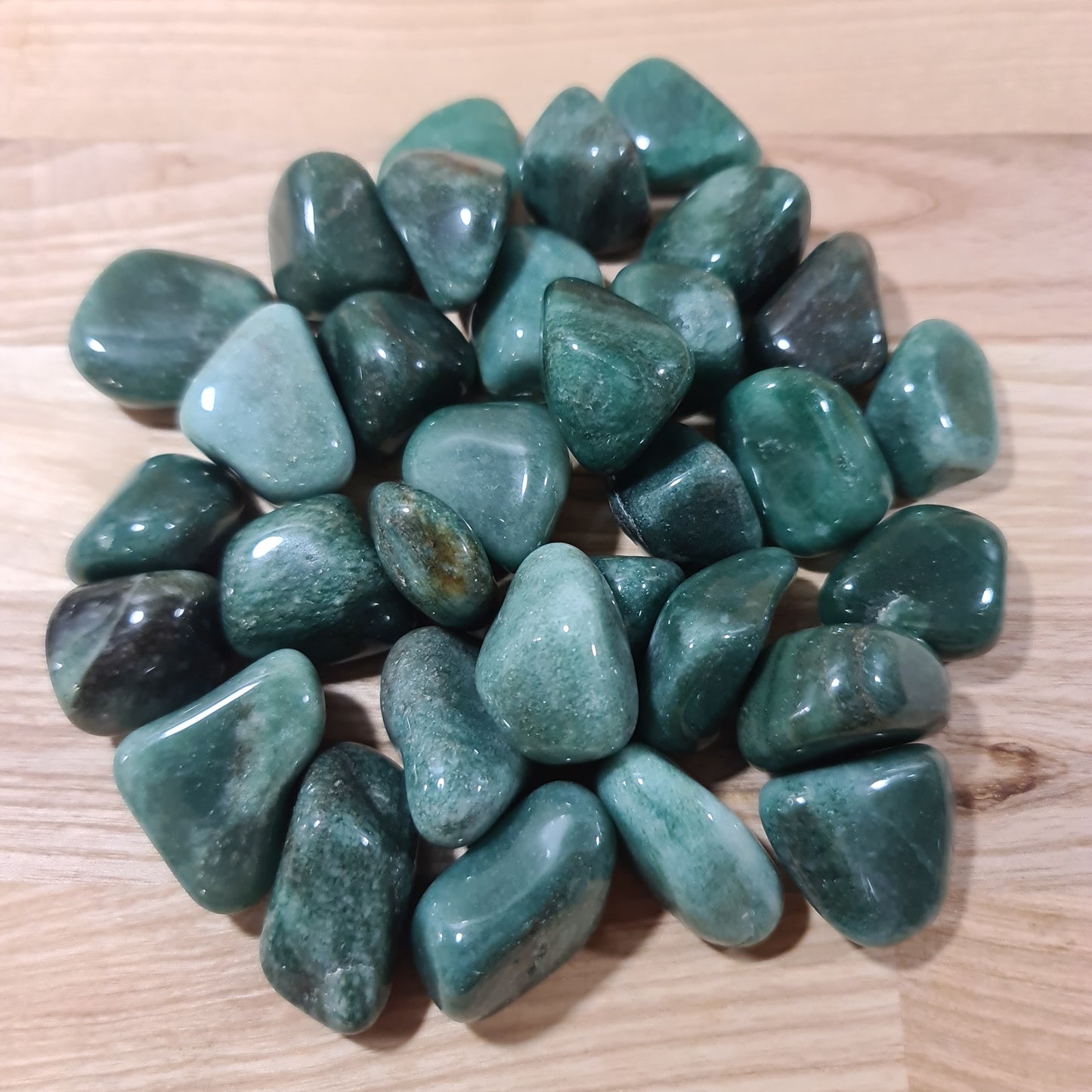 Green Aventurine Tumblestone Extra Grade