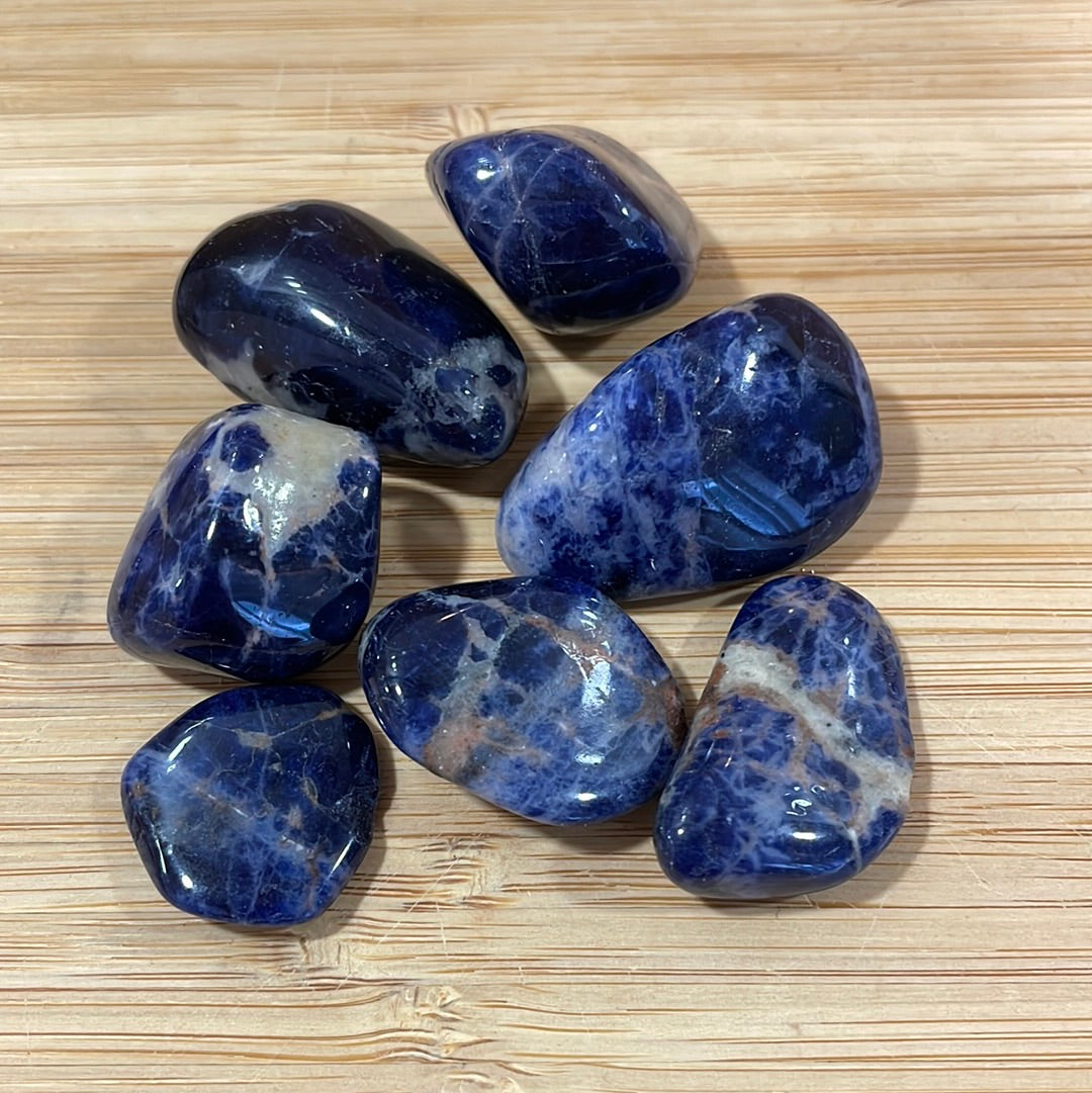 Sodalite Tumblestone – The Kent Crystal Cave