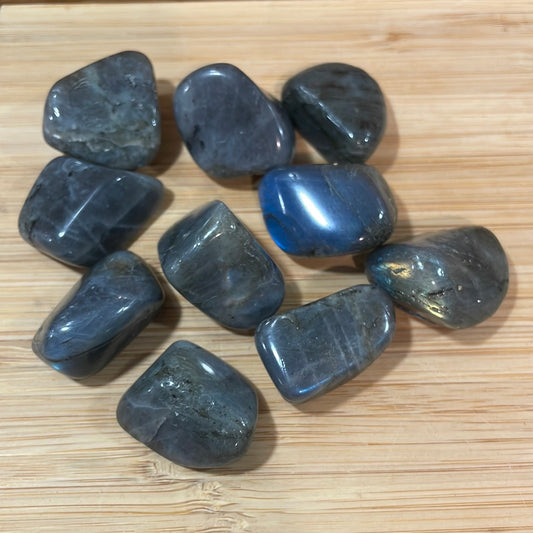 Labradorite Tumblestone Medium